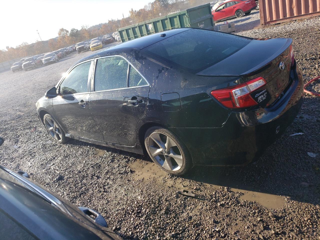 Obraz 2 z 2014 TOYOTA CAMRY SE 2014 z VIN 4T1BK1FK3EU547356