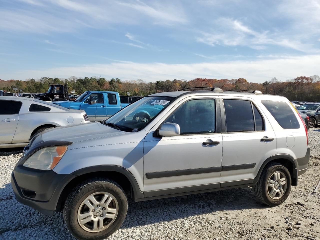 Image 1 of 2002 HONDA CR-V EX 2002 with VIN JHLRD78872C811166