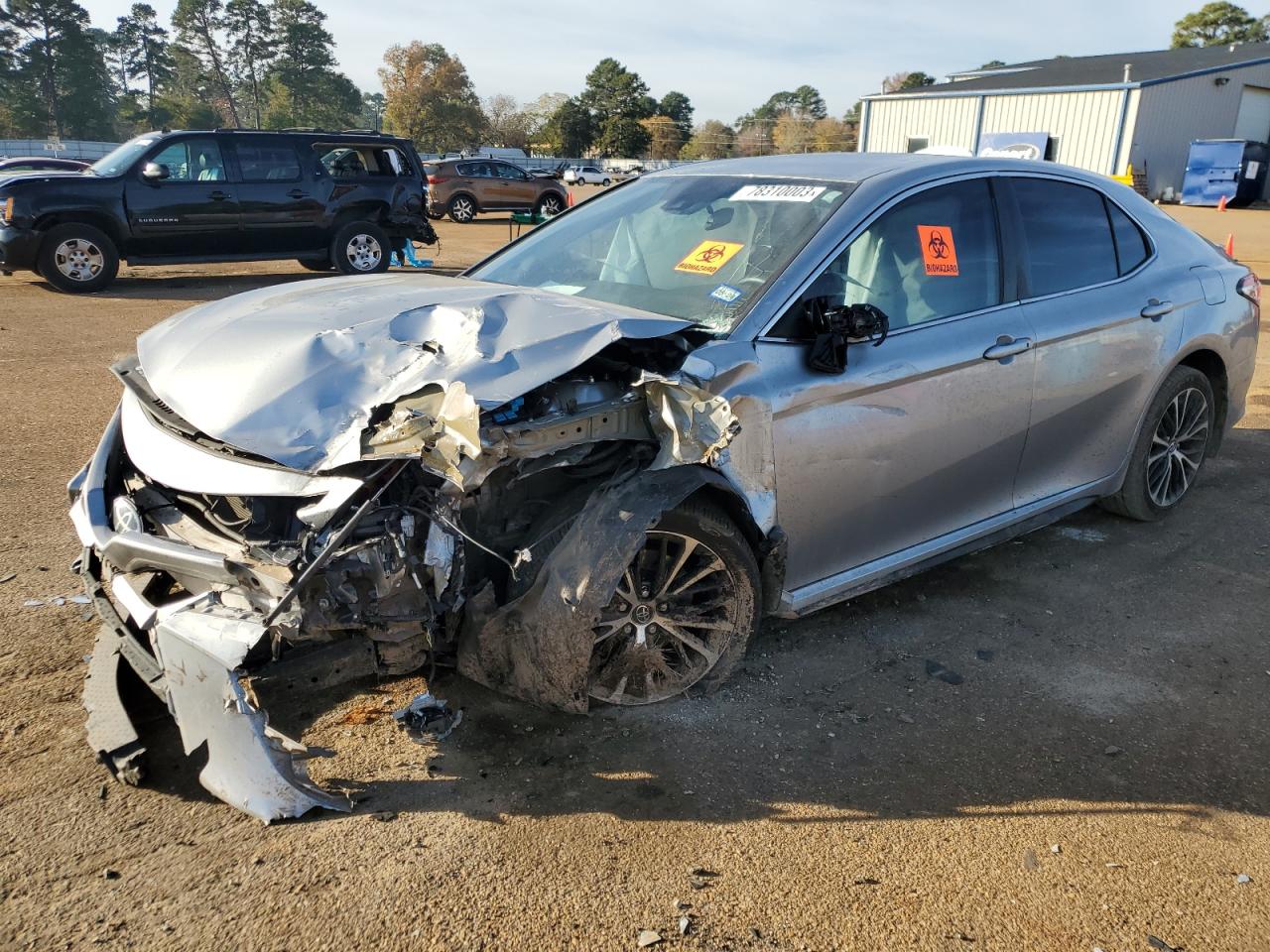 Изображение 1 2020 TOYOTA CAMRY SE 2020 с VIN 4T1G11AK8LU917388
