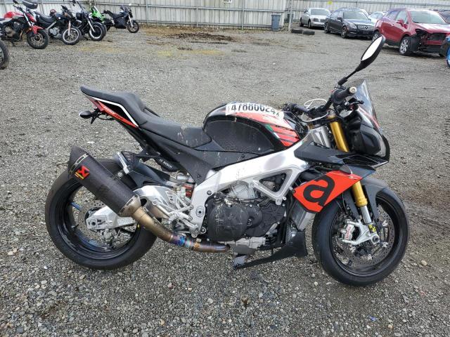 Image 1 of 2017 APRILIA TUONO V4 1100 RR 2017 with VIN ZD4KGU003HS000039
