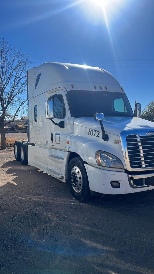 Изображение 2016 FREIGHTLINER CASCADIA 125  2016