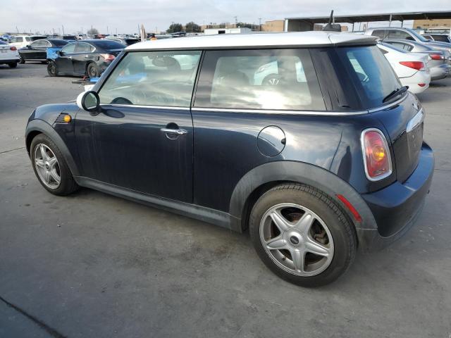 Obraz 2 z 2008 MINI COOPER  2008 z VIN WMWMF33598TT64062