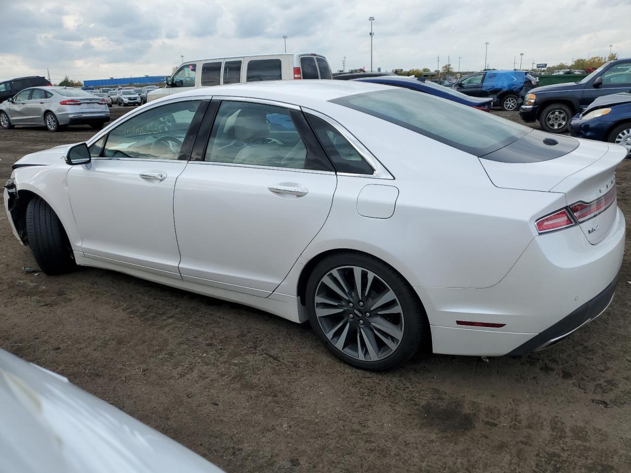Obraz 2 z 2018 LINCOLN MKZ RESERVE 2018 z VIN 3LN6L5F99JR609881