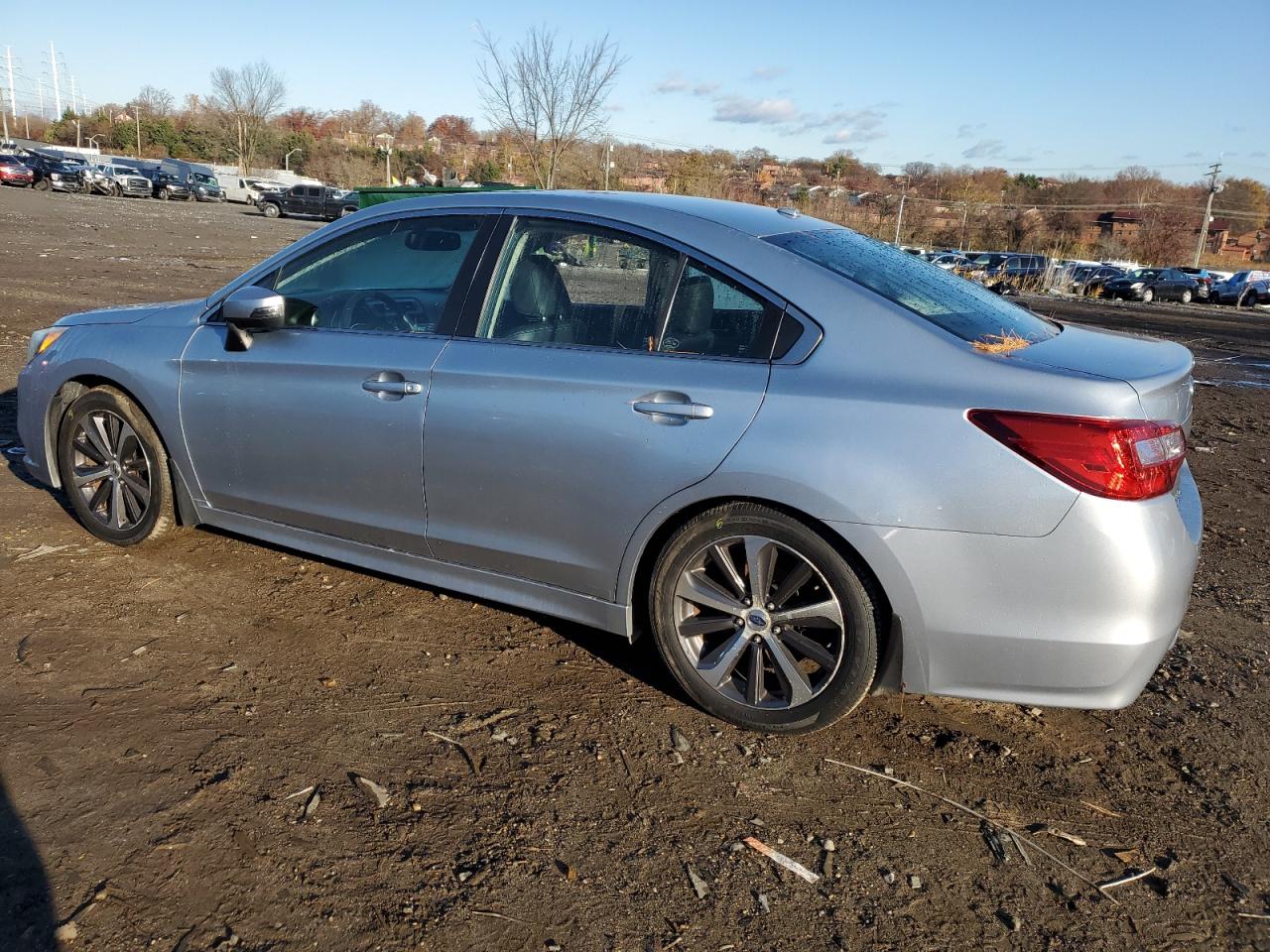 Obraz 2 z 2015 SUBARU LEGACY 2.5I LIMITED 2015 z VIN 4S3BNBL61F3045560