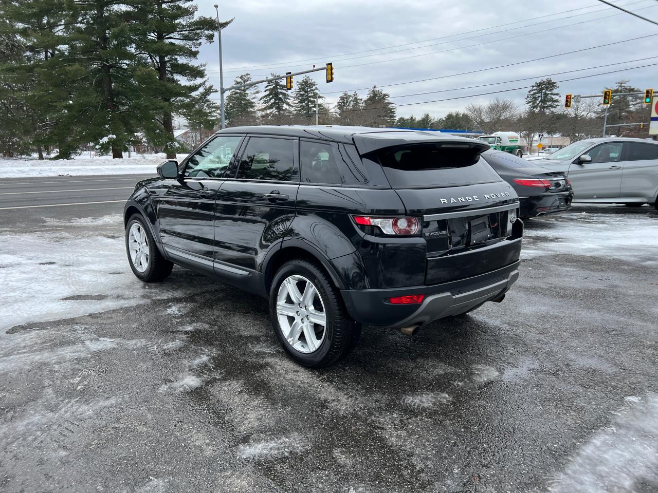 Image 3 of 2015 LAND ROVER RANGE ROVER EVOQUE PURE PLUS 2015 with VIN SALVP2BG5FH044568