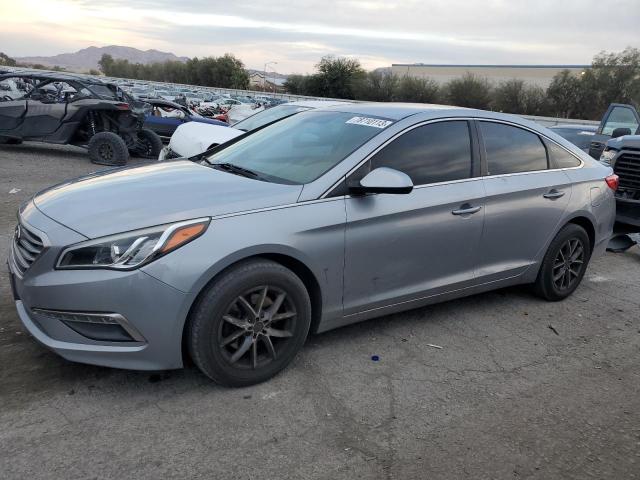 Obraz 1 z 2015 HYUNDAI SONATA SE 2015 z VIN 5NPE24AF4FH055864