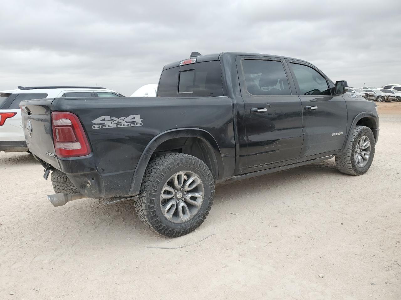 Image 3 of 2021 RAM 1500 LARAMIE 2021 with VIN 1C6SRFJT9MN535385