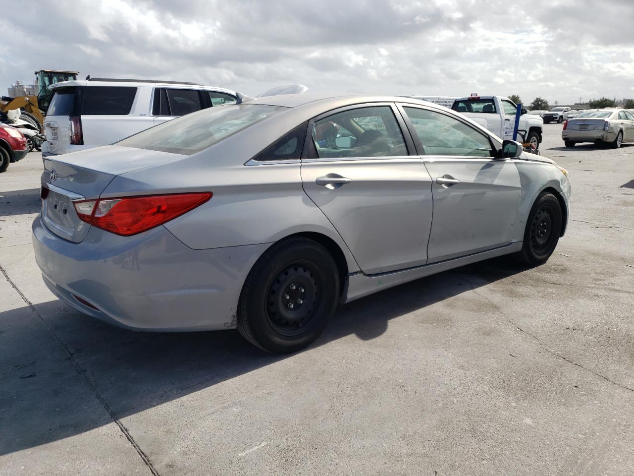 Obraz 3 z 2011 HYUNDAI SONATA GLS 2011 z VIN 5NPEB4AC0BH139793
