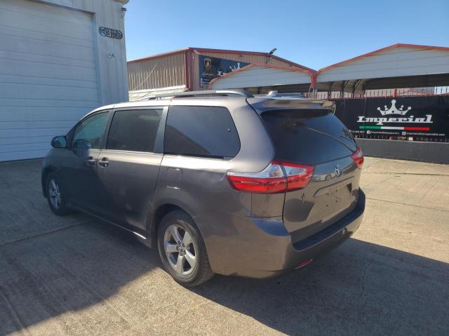 Image 3 of 2018 TOYOTA SIENNA LE 2018 with VIN 5TDKZ3DC6JS926115