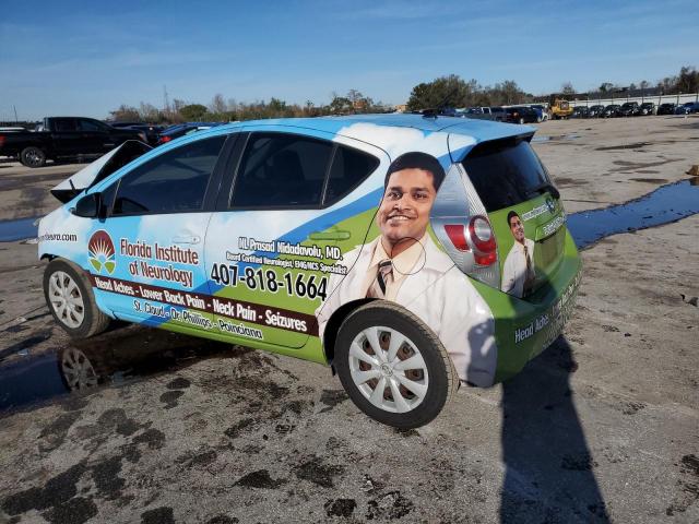 Изображение 2 2013 TOYOTA PRIUS C  2013 с VIN JTDKDTB38D1556241