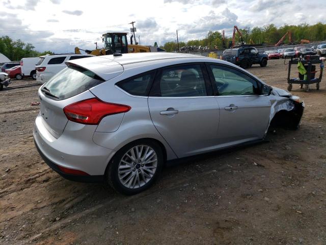 Image 3 of 2018 FORD FOCUS TITANIUM 2018 with VIN 1FADP3N22JL261905