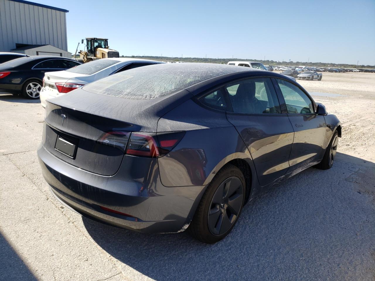 Изображение 3 2023 TESLA MODEL 3  2023 с VIN 5YJ3E1EA6PF656639