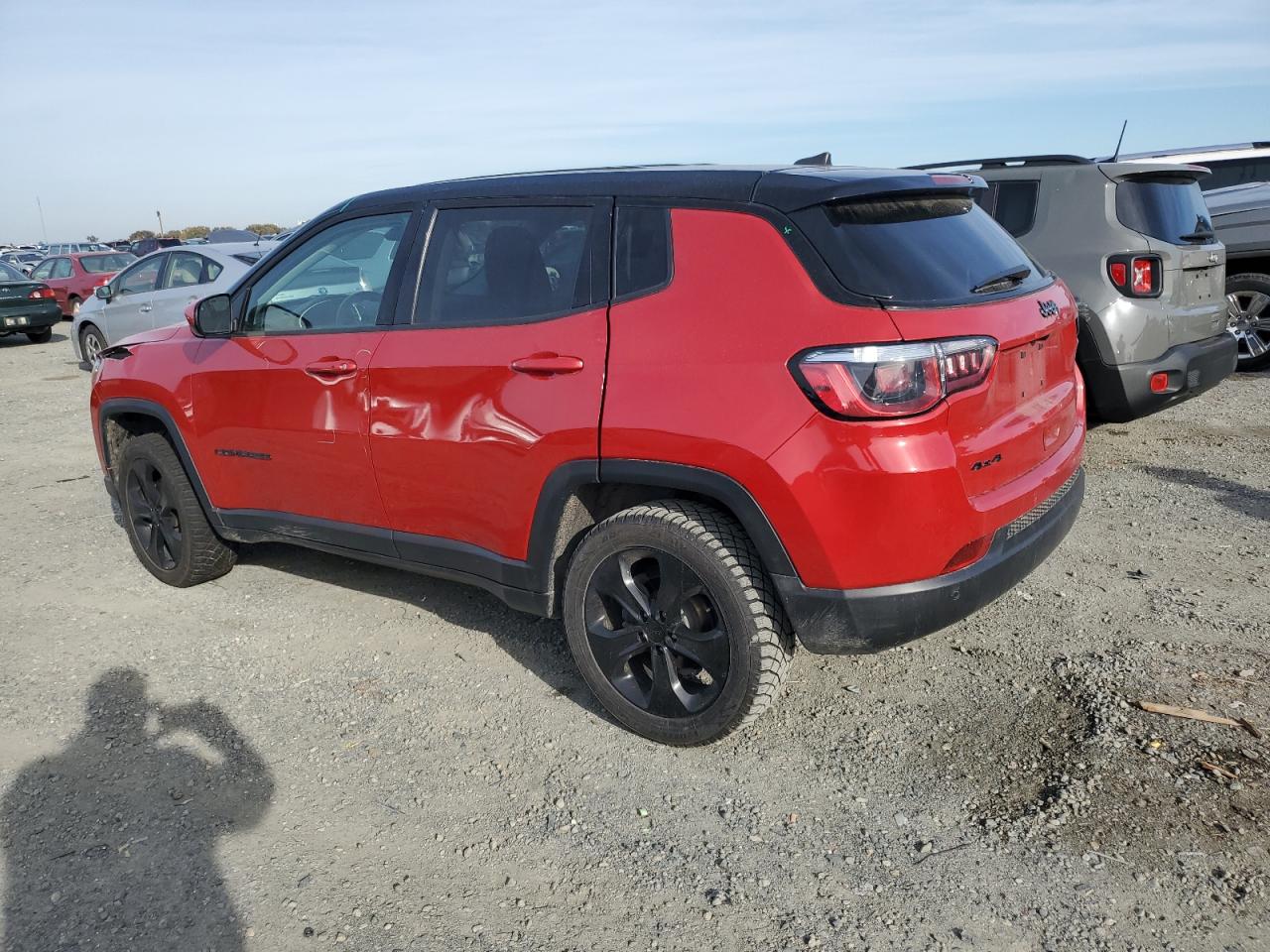 Изображение 2 2019 JEEP COMPASS LATITUDE 2019 с VIN 3C4NJDBB8KT826884