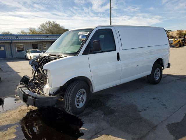 2015 GMC SAVANA G2500 2015 image