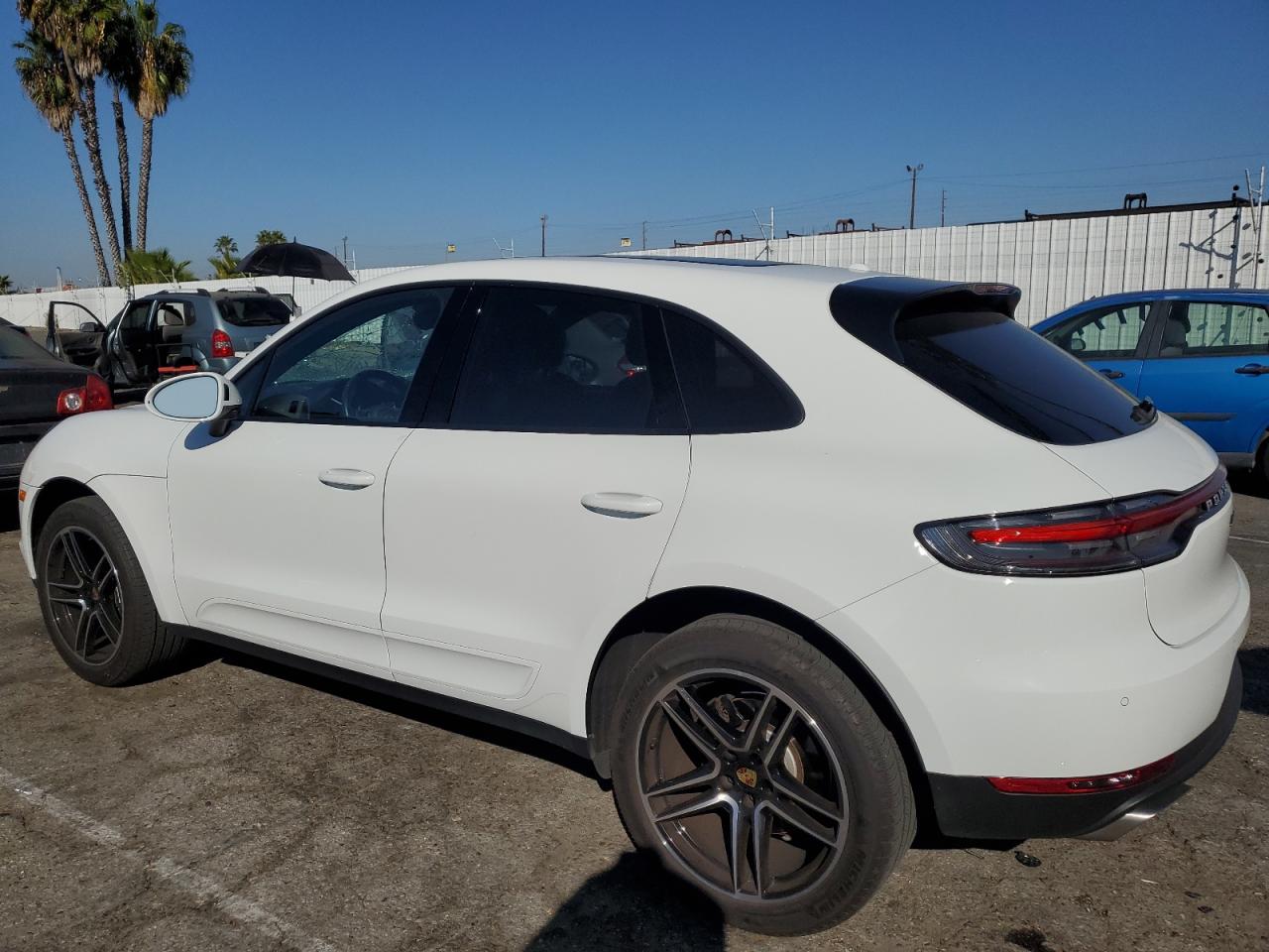 Image 2 of 2021 PORSCHE MACAN  2021 with VIN WP1AA2A5XMLB15697