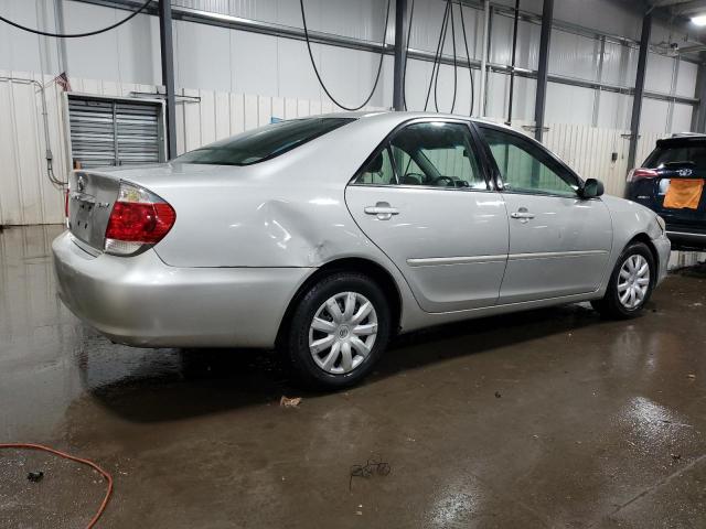 Obraz 3 z 2005 TOYOTA CAMRY LE 2005 z VIN 4T1BE32K65U073041