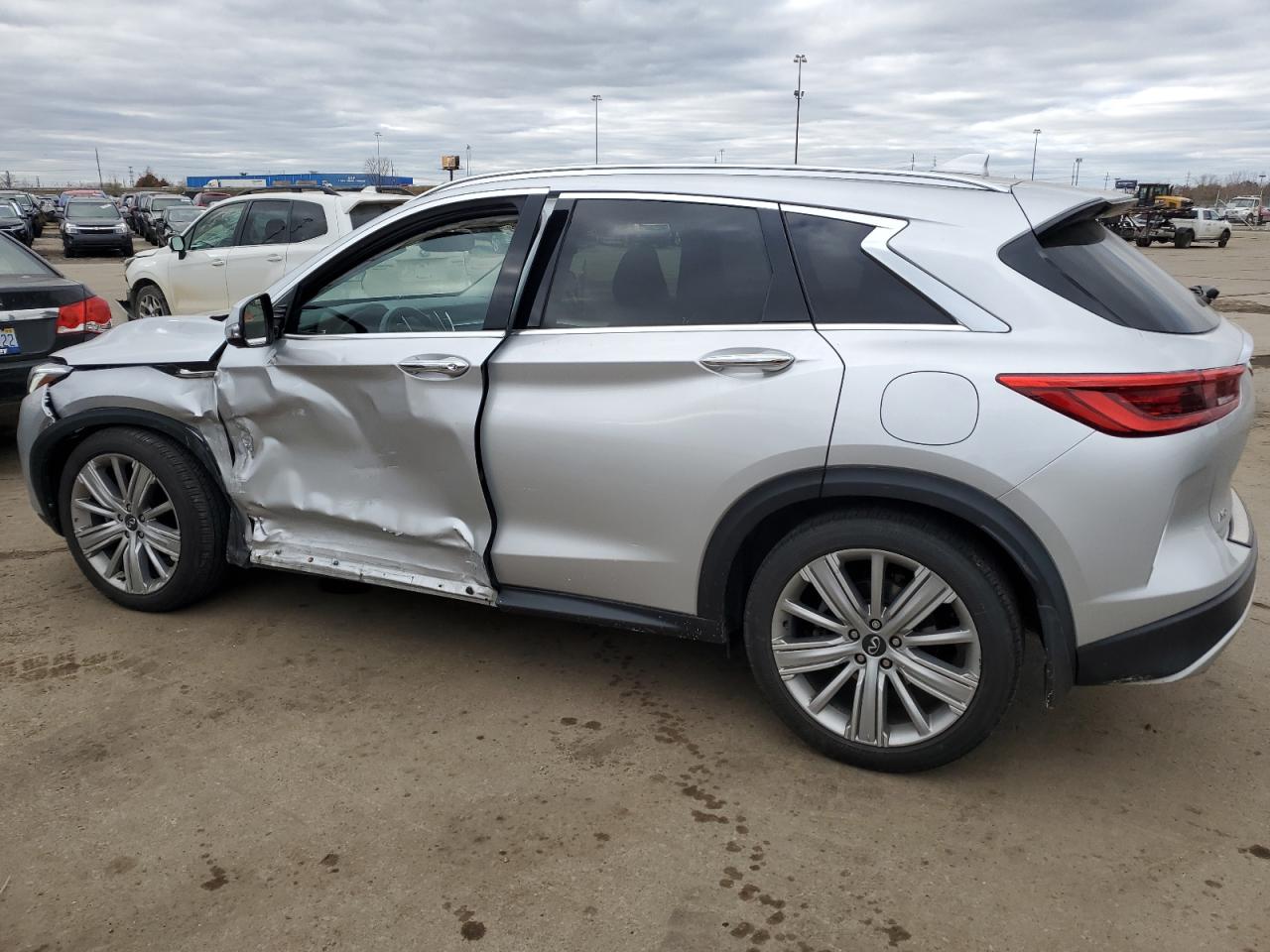 Изображение 2 2020 INFINITI QX50 PURE 2020 с VIN 3PCAJ5M34LF104032