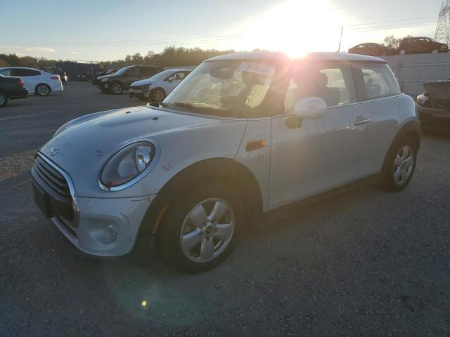 Image 1 of 2016 MINI COOPER  2016 with VIN WMWXP5C55G3B14325