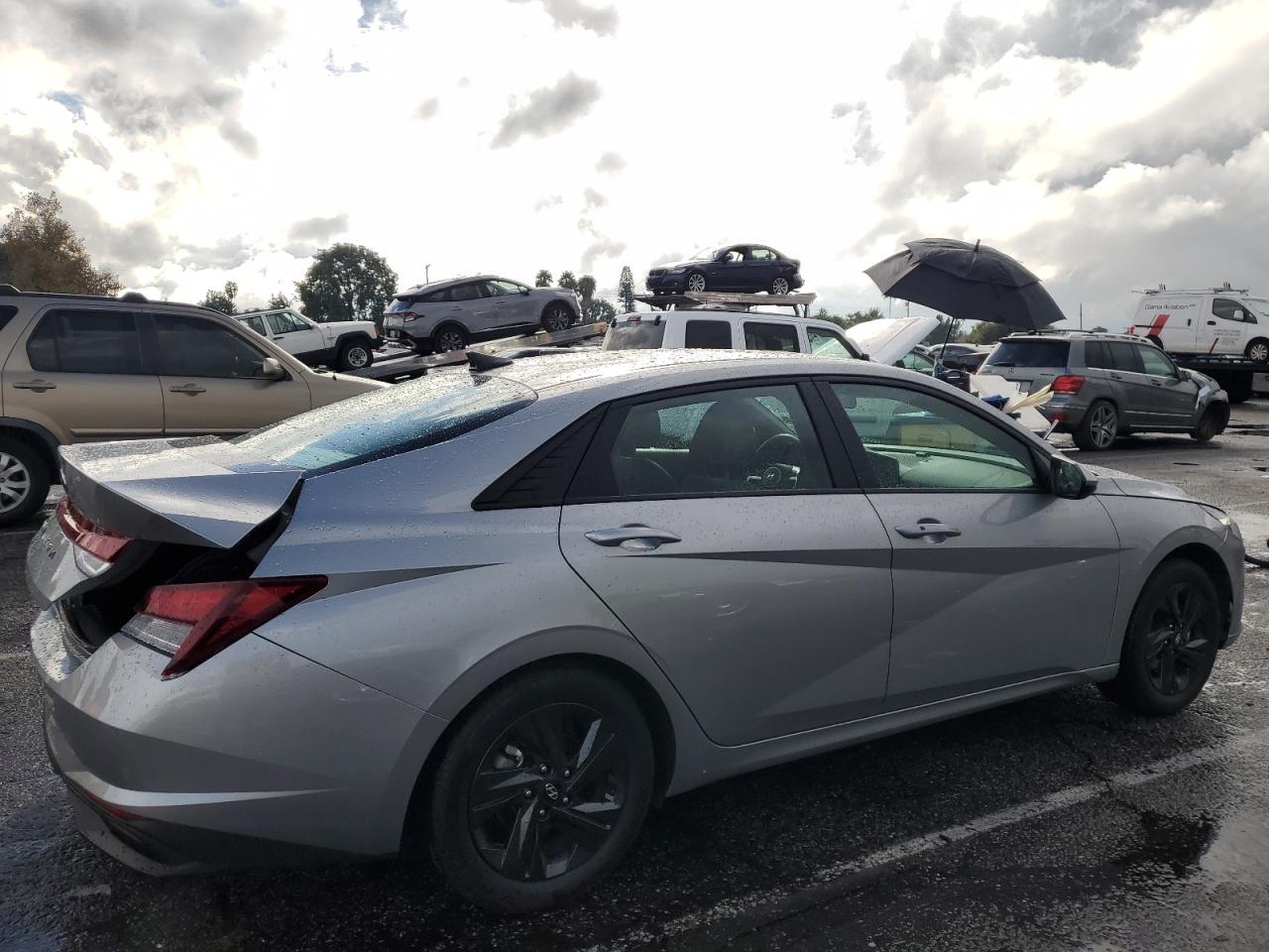 Image 3 of 2023 HYUNDAI ELANTRA SEL 2023 with VIN 5NPLM4AG2PH104300