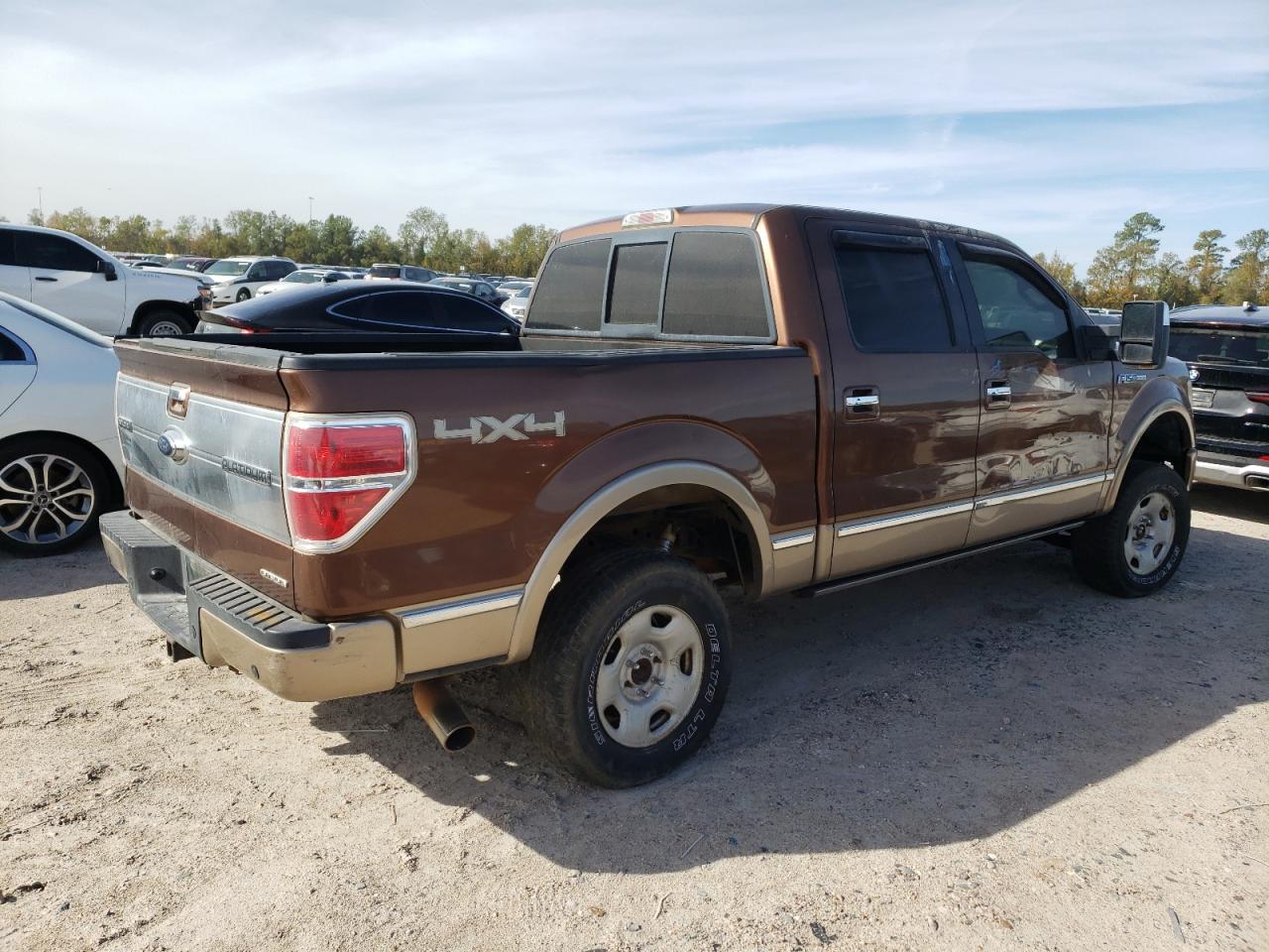 Изображение 3 2011 FORD F150 SUPERCREW 2011 с VIN 1FTFW1E65BFA17453