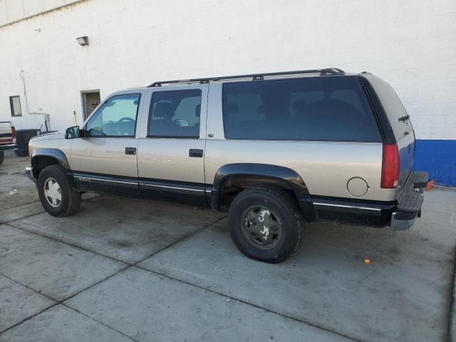 Obraz 2 z 1999 CHEVROLET SUBURBAN K1500 1999 z VIN 3GNFK16R1XG237934