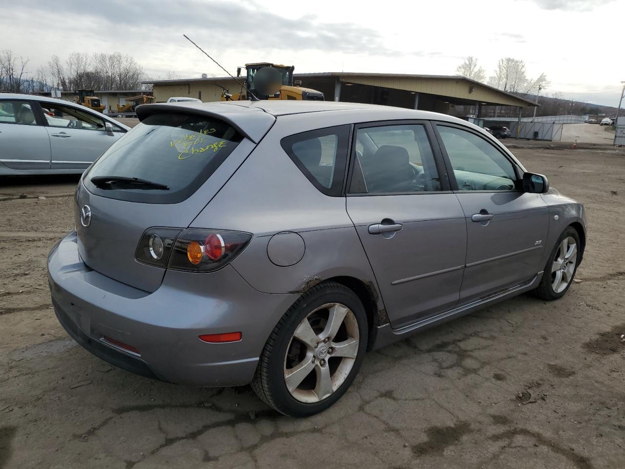 Изображение 3 2004 MAZDA 3 HATCHBACK 2004 с VIN JM1BK343341213422