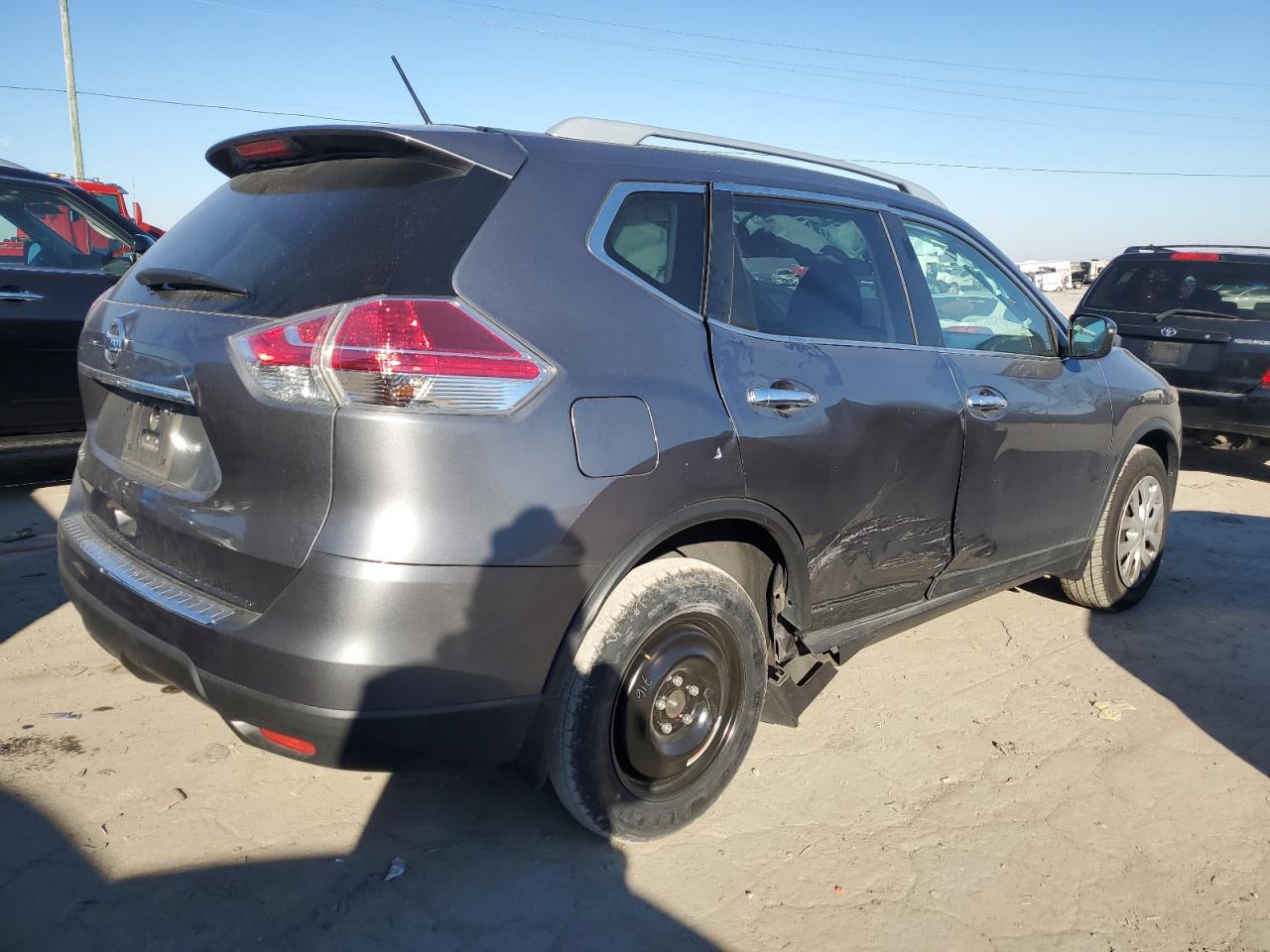 Изображение 3 2016 NISSAN ROGUE S 2016 с VIN 5N1AT2MT1GC918341