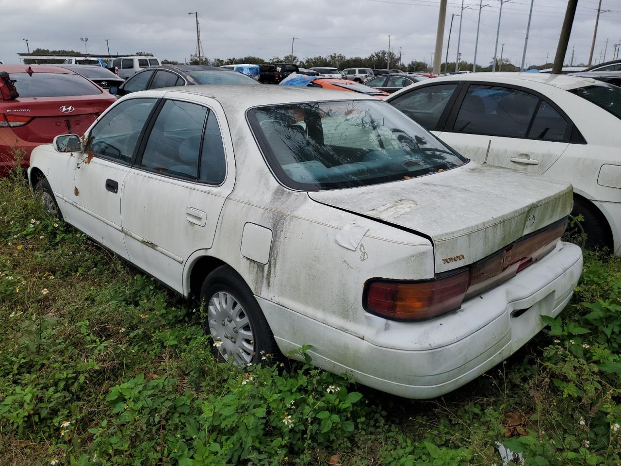 Obraz 3 z 1993 TOYOTA CAMRY LE 1993 z VIN 4T1SK12E0PU215734