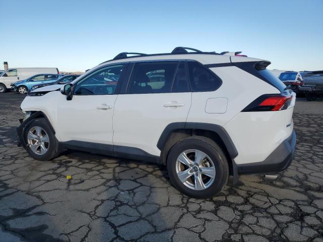 Image 2 of 2019 TOYOTA RAV4 XLE 2019 with VIN 2T3W1RFV9KW043314