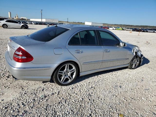Obraz 3 z 2004 MERCEDES-BENZ E 55 AMG 2004 z VIN WDBUF76J94A584759
