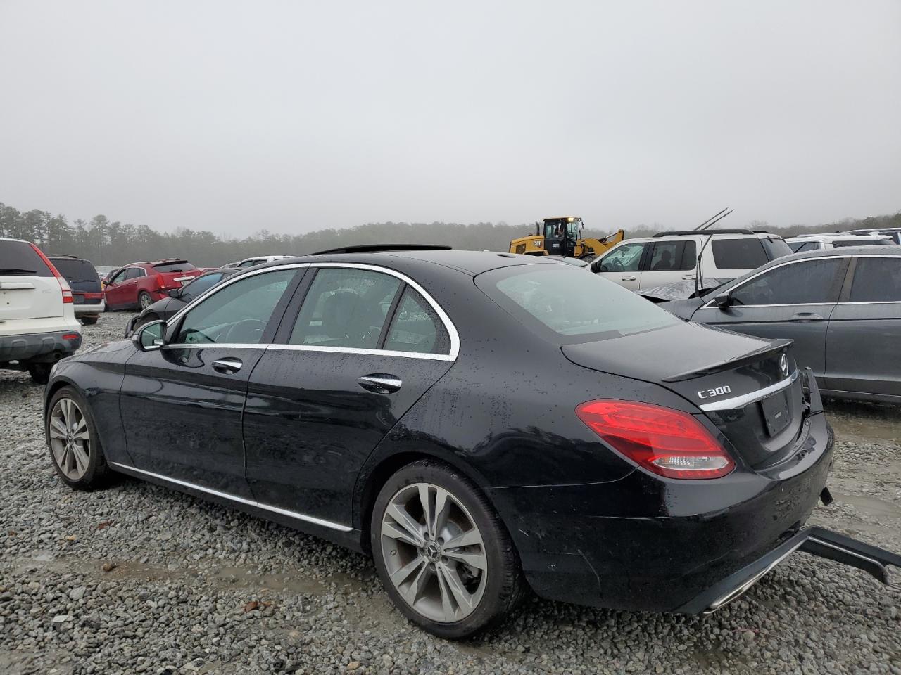 Image 2 of 2018 MERCEDES-BENZ C 300 2018 with VIN 55SWF4JB6JU240302