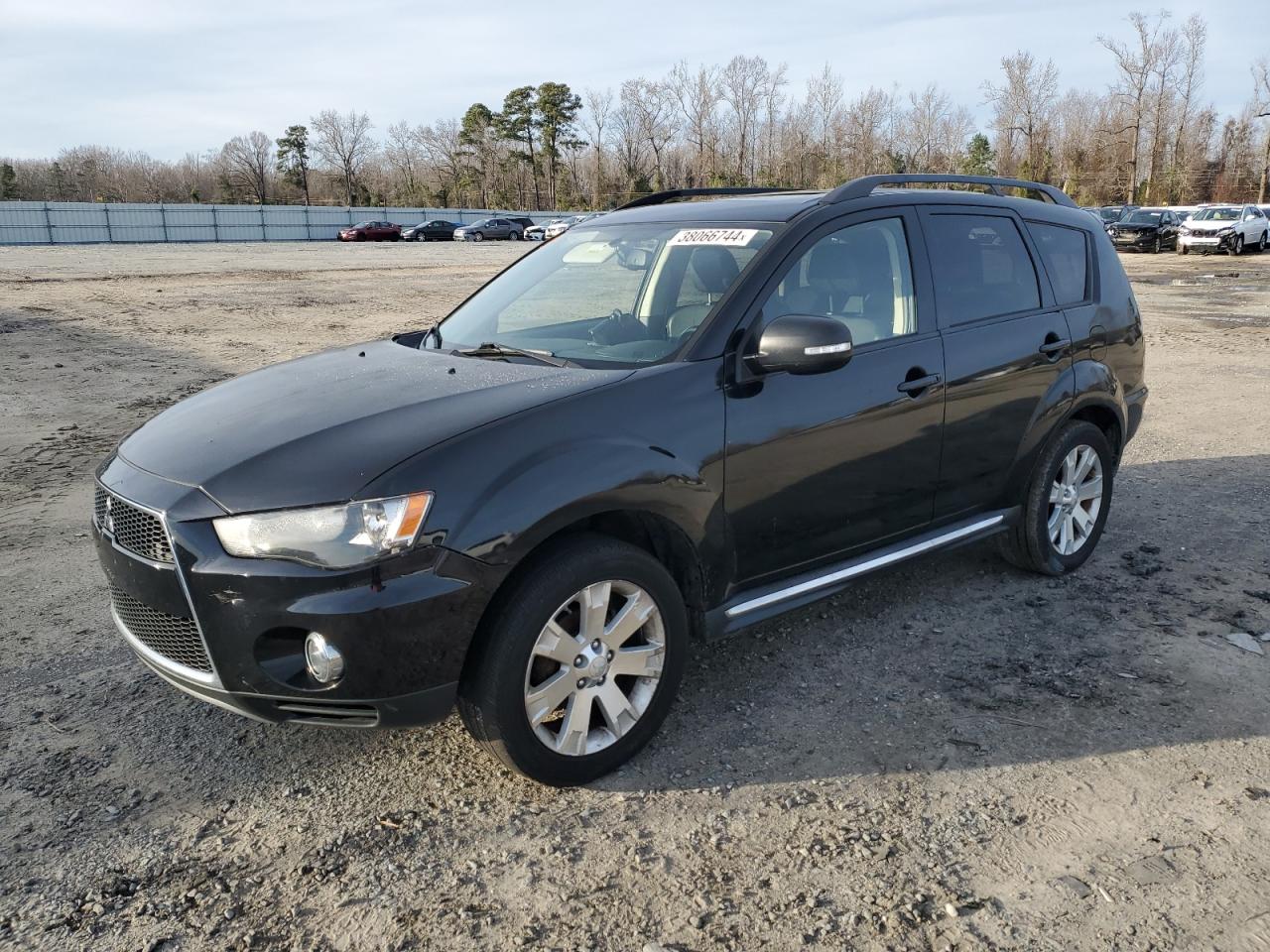Obraz 2013 MITSUBISHI OUTLANDER SE 2013