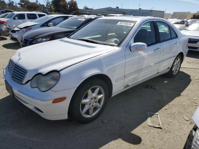 Image 1 of 2001 MERCEDES-BENZ C 240 2001 with VIN WDBRF61J21F055031