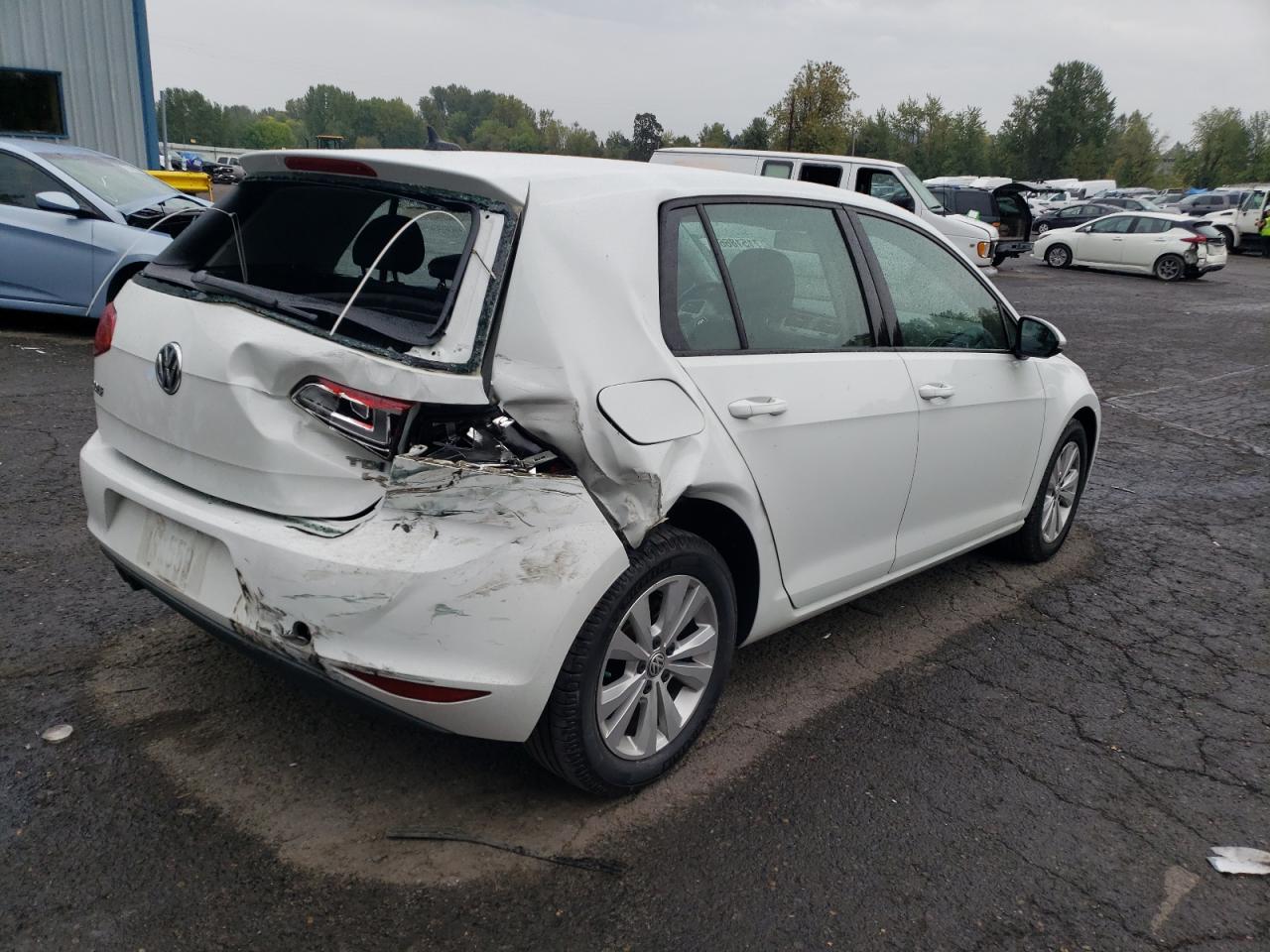 Obraz 3 z 2015 VOLKSWAGEN GOLF TDI 2015 z VIN 3VWRA7AU8FM012379
