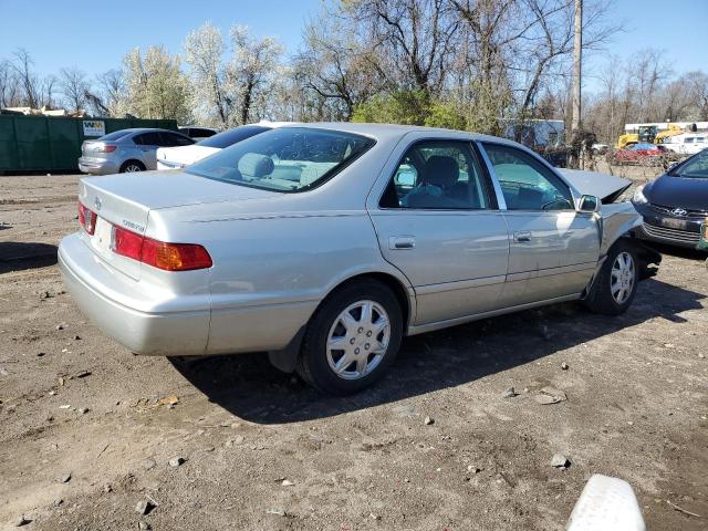 Изображение 3 2001 TOYOTA CAMRY CE 2001 с VIN 4T1BG22K71U867254