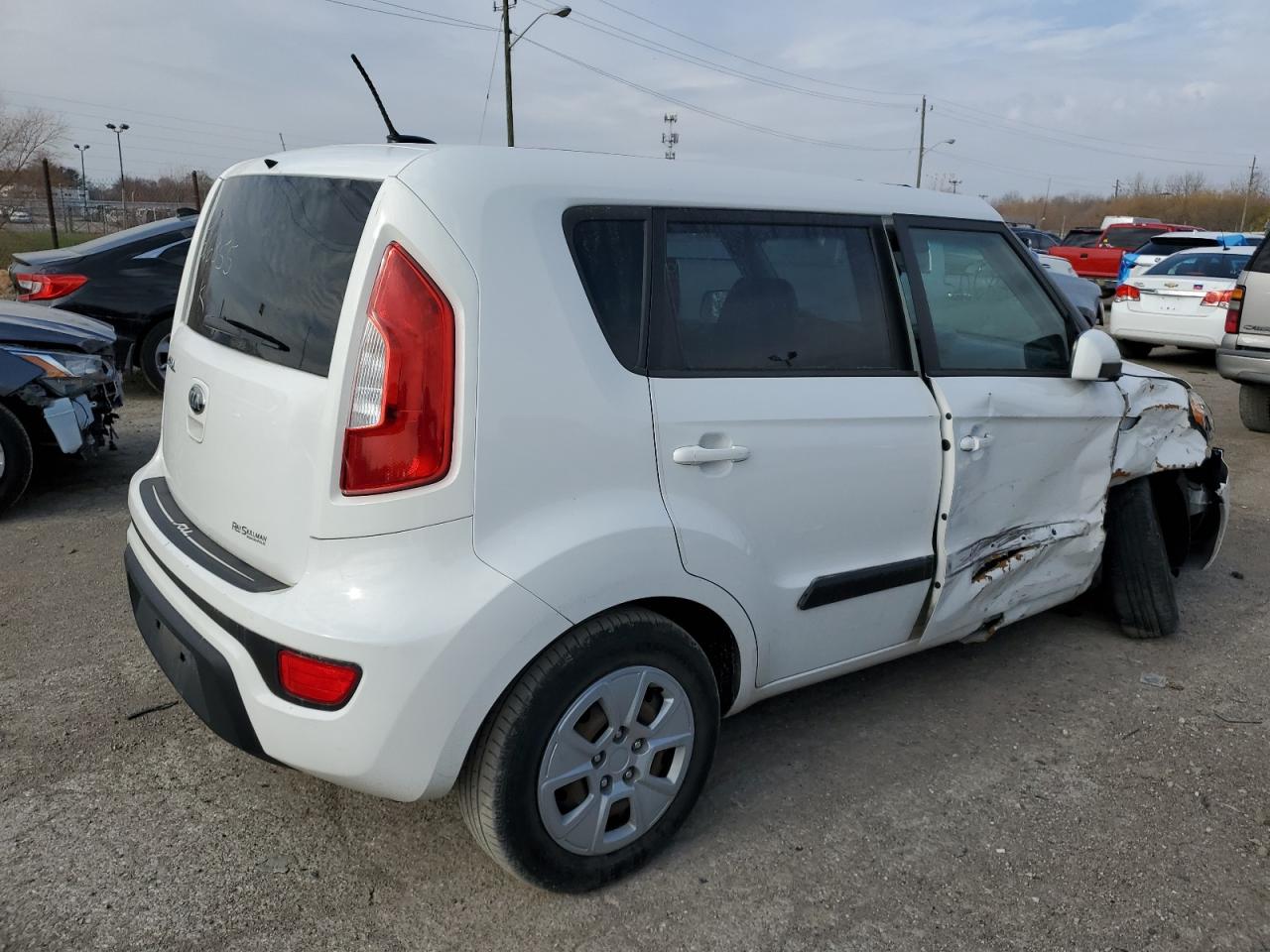 Изображение 3 2013 KIA SOUL  2013 с VIN KNDJT2A51D7506855