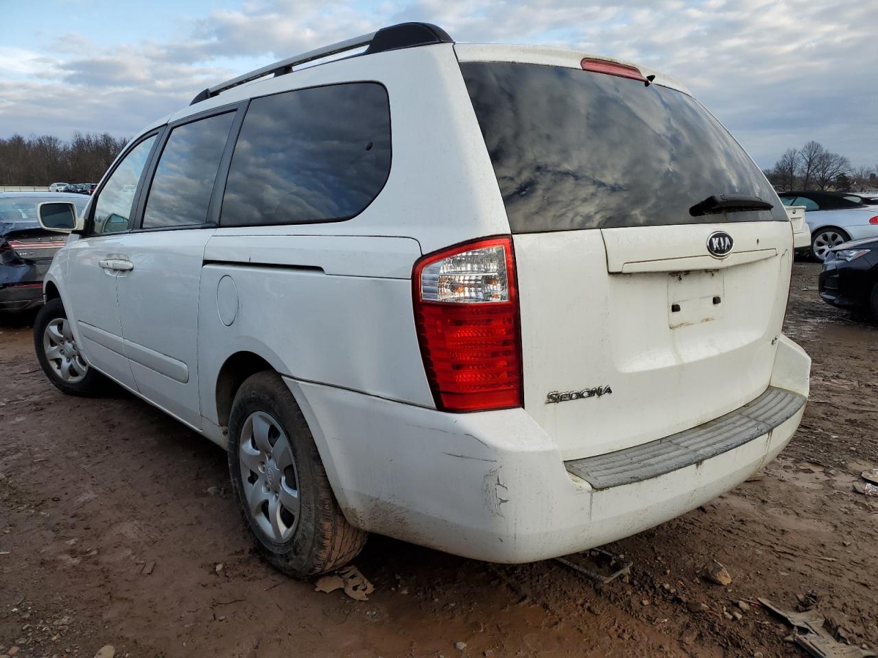 Изображение 2 2008 KIA SEDONA EX 2008 с VIN KNDMB233386221288