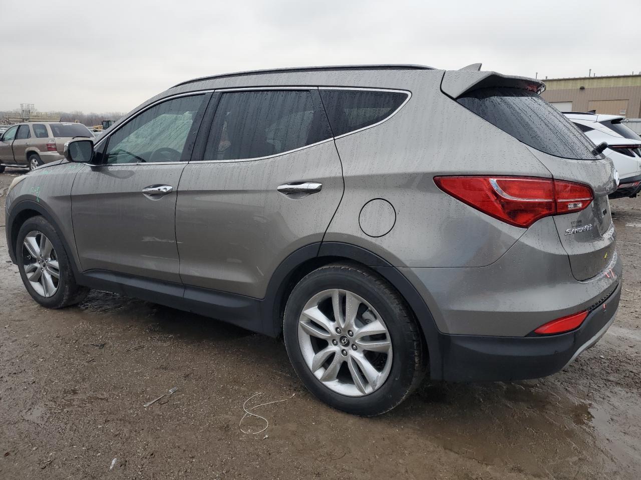 Image 2 of 2013 HYUNDAI SANTA FE SPORT  2013 with VIN 5XYZU3LA3DG013620