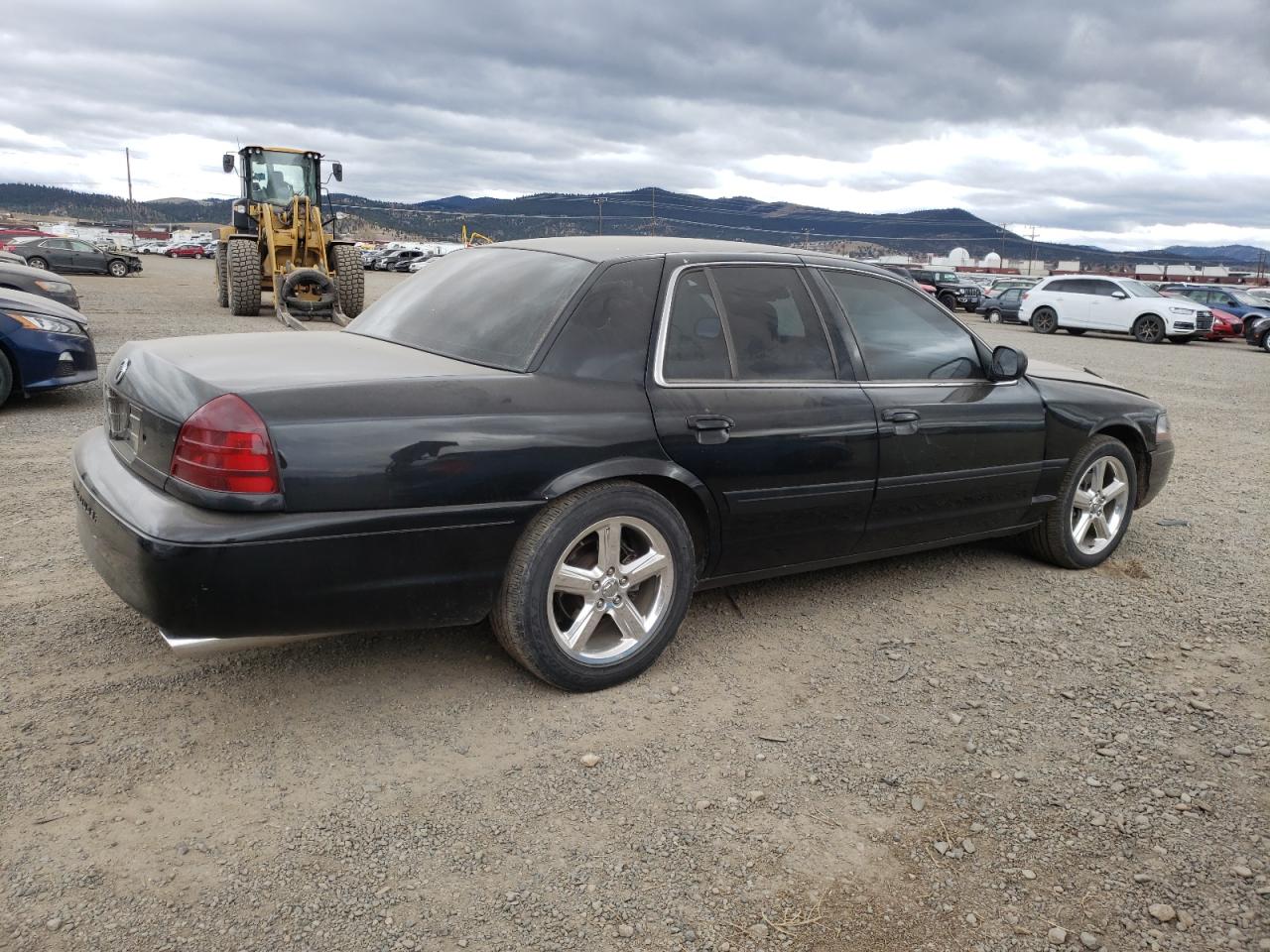 Изображение 3 2003 MERCURY MARAUDER  2003 с VIN 2MEHM75V13X613608