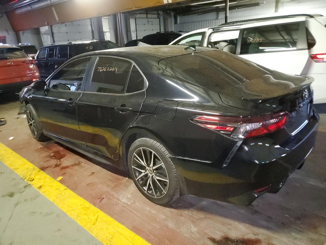 Изображение 2 2021 TOYOTA CAMRY SE 2021 с VIN 4T1G11AK7MU461434
