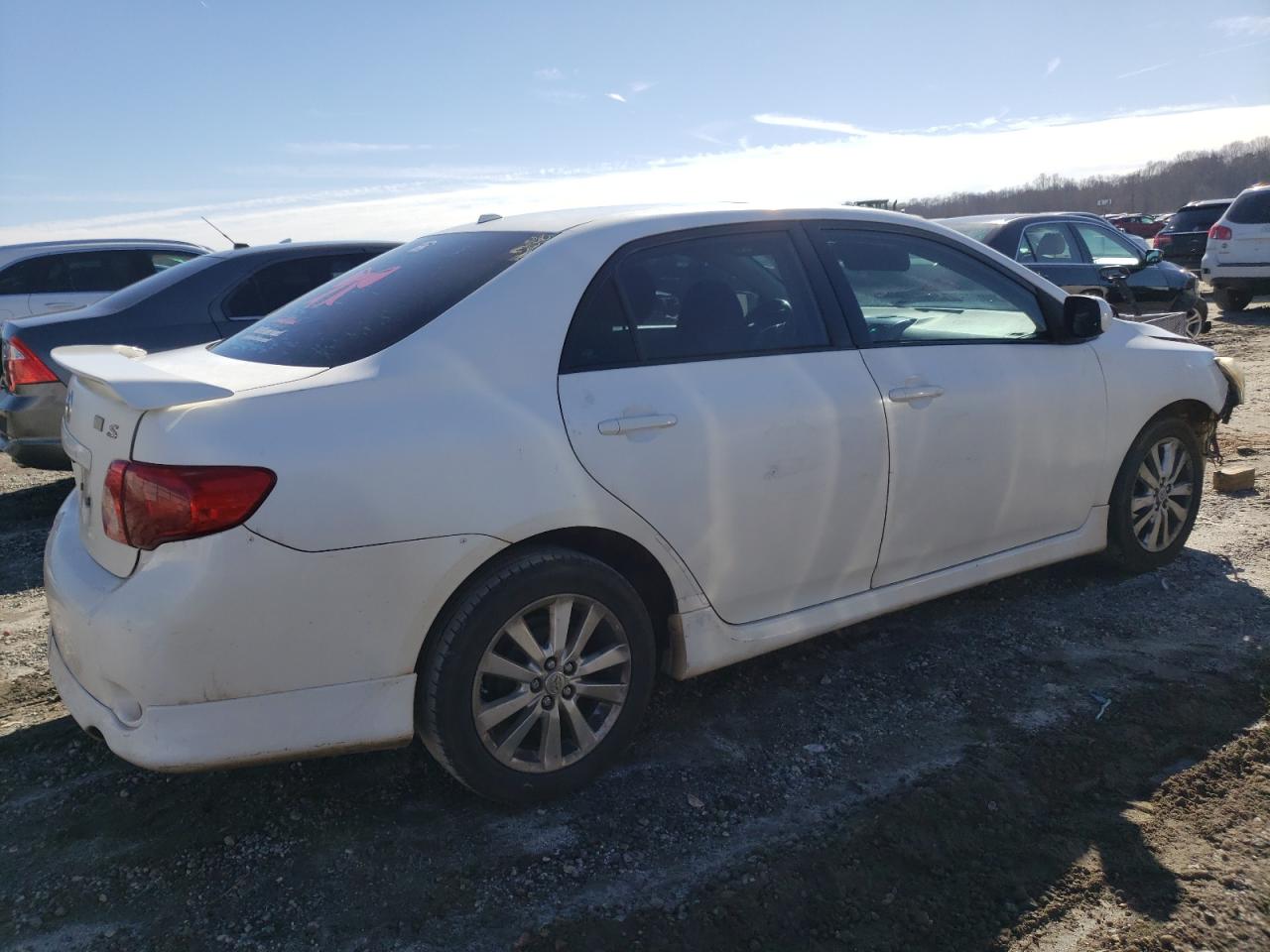Изображение 3 2010 TOYOTA COROLLA BASE 2010 с VIN 2T1BU4EE0AC244408