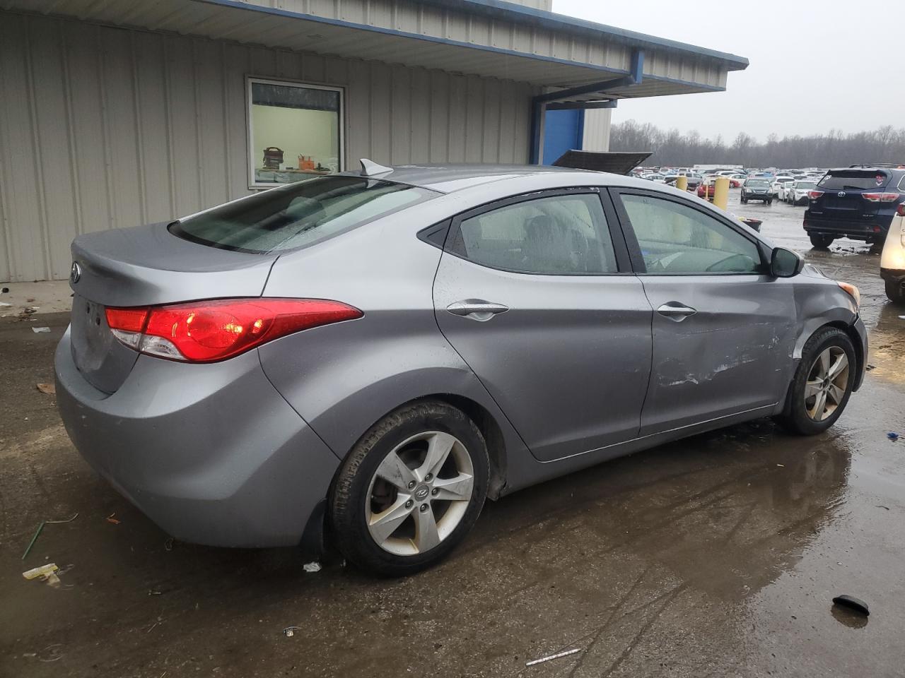 Image 3 of 2013 HYUNDAI ELANTRA GLS 2013 with VIN KMHDH4AEXDU931384