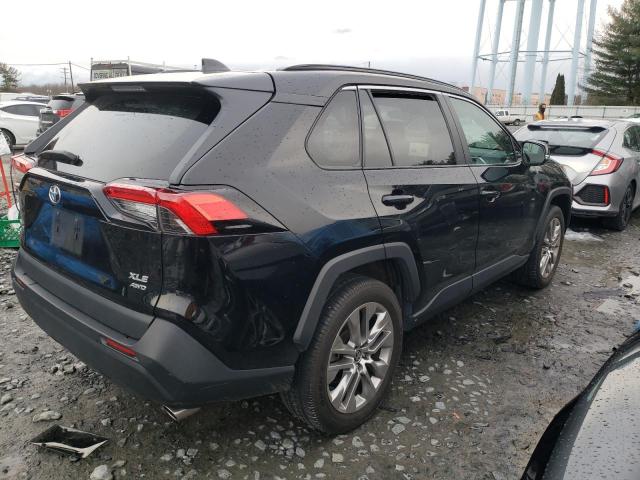 Obraz 3 z 2021 TOYOTA RAV4 XLE PREMIUM 2021 z VIN 2T3A1RFV3MW244221
