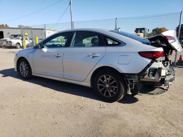 Obraz 2 z 2019 HYUNDAI SONATA SE 2019 z VIN 5NPE24AFXKH782467