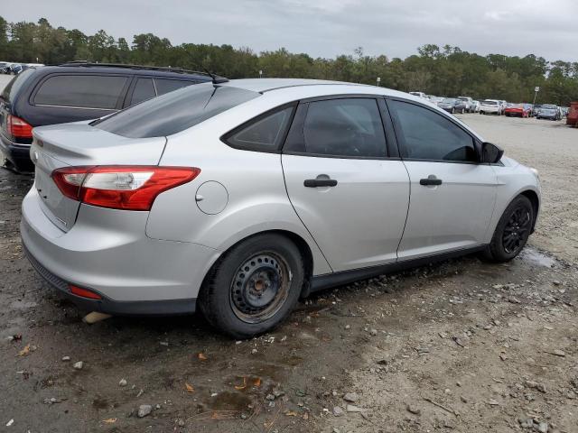 Image 3 of 2013 FORD FOCUS S 2013 with VIN 1FADP3E27DL237393