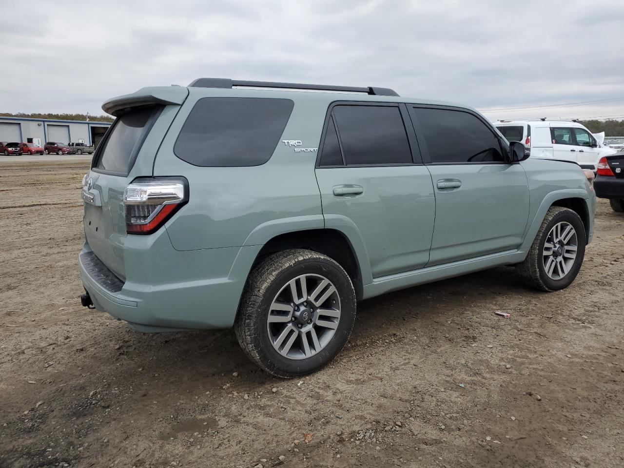 Image 3 of 2023 TOYOTA 4RUNNER SE 2023 with VIN JTESU5JR4P6099089