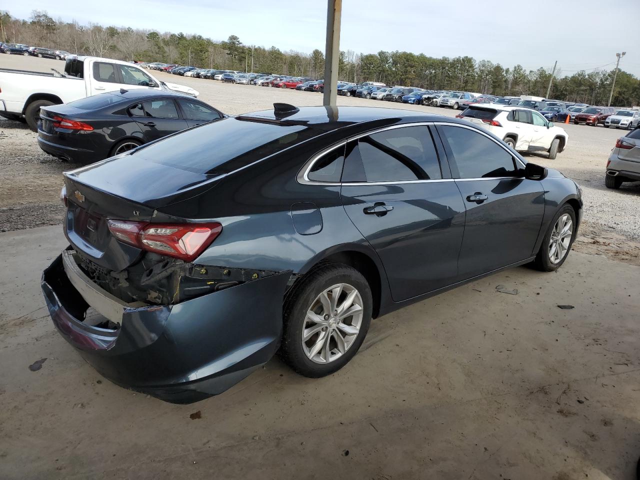 Изображение 3 2020 CHEVROLET MALIBU LT 2020 с VIN 1G1ZD5ST1LF076580