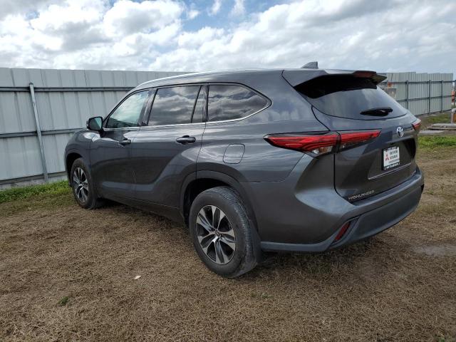 Image 2 of 2021 TOYOTA HIGHLANDER XLE 2021 with VIN 5TDGZRBH9MS061846