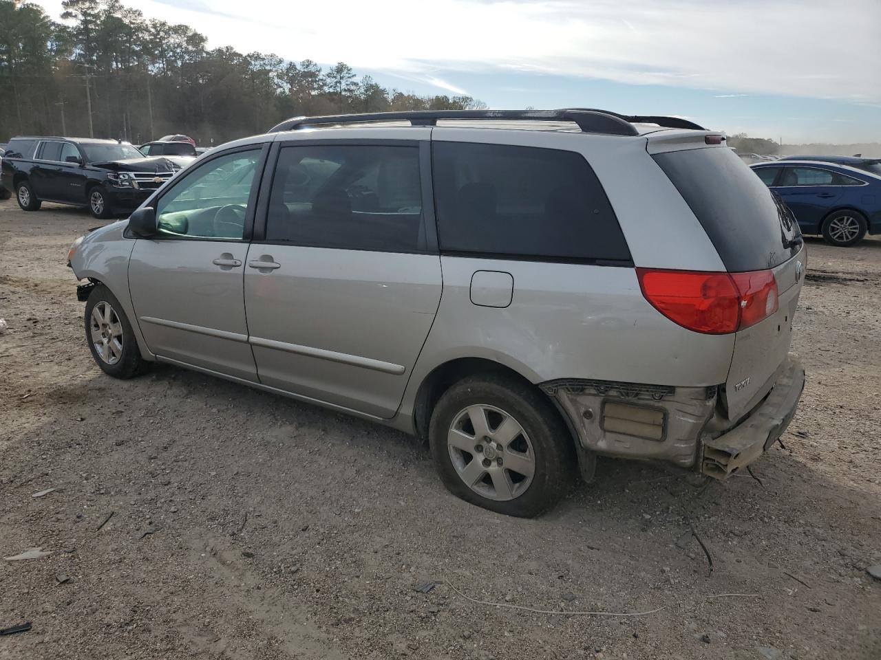 Изображение 2 2007 TOYOTA SIENNA CE 2007 с VIN 5TDZK23C87S087849