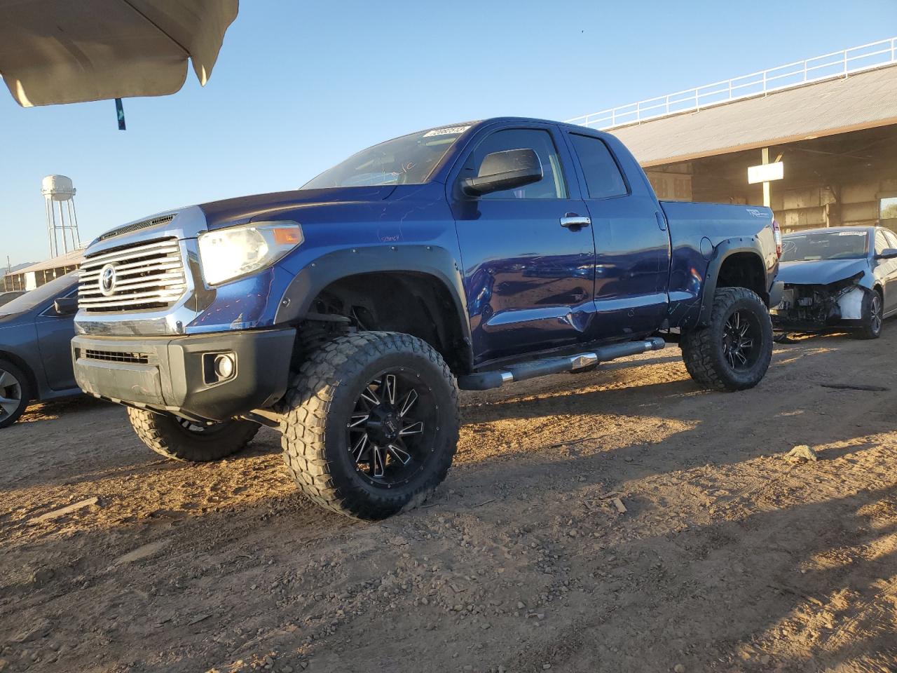 Изображение 1 2014 TOYOTA TUNDRA DOUBLE CAB SR/SR5 2014 с VIN 5TFRM5F18EX081711